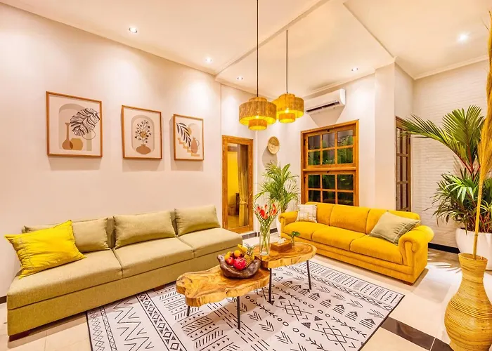 Villa Maya - 4Bdr With Private Pool & Garden Canggu 